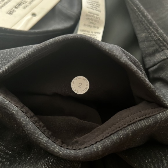 Lululemon Here to There High-Rise 7/8 Pant - Picture 4 of 6